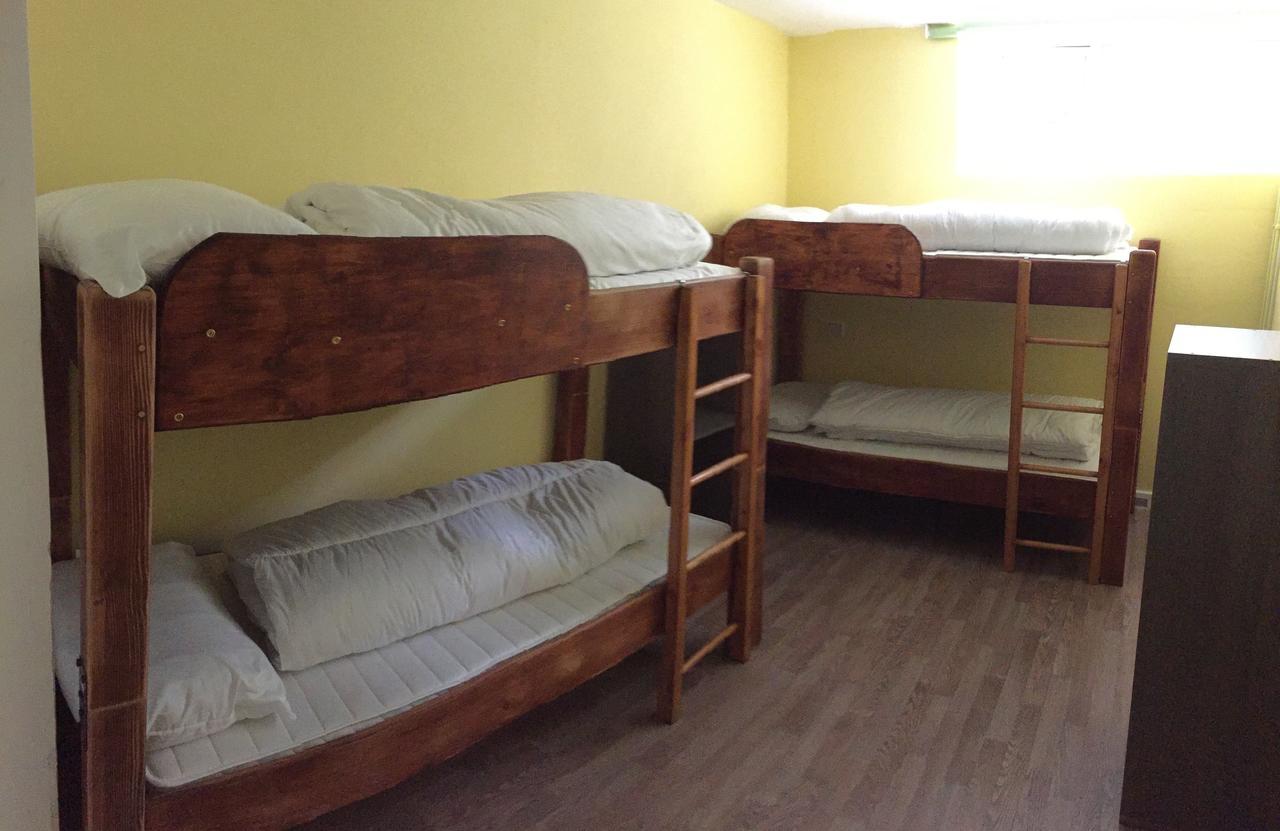 Snowdonia Mountain Hostel Bethesda Esterno foto
