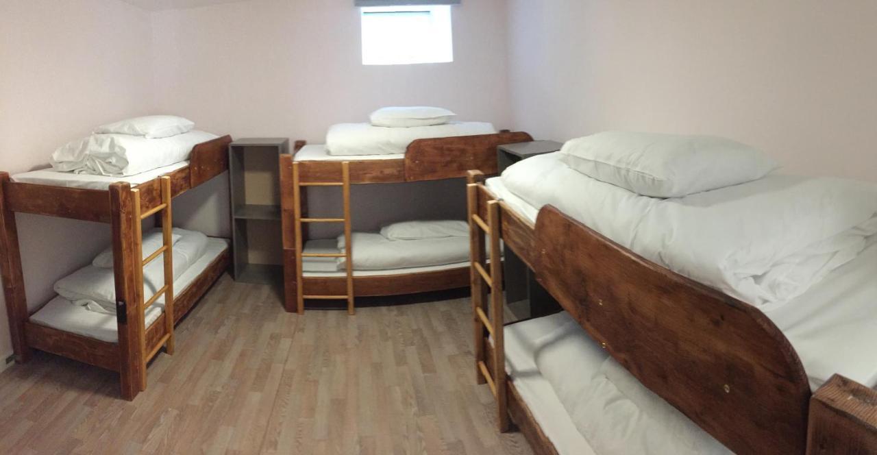 Snowdonia Mountain Hostel Bethesda Esterno foto