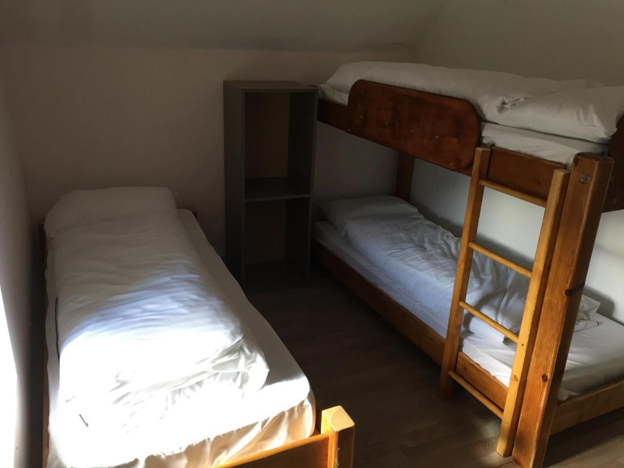 Snowdonia Mountain Hostel Bethesda Esterno foto
